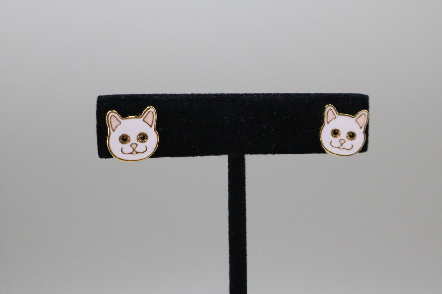 White Cat Fashion Earrings Handmade Earrings