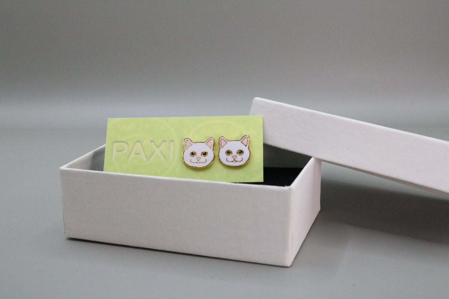 White Cat Fashion Earrings Handmade Earrings